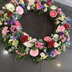 Exotic wreath tribute 