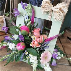 Living Flower Card - Lovely Selection of Beautiful Flowers