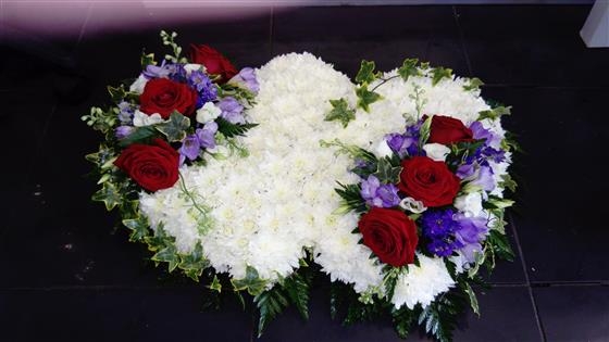 Double heart tribute
