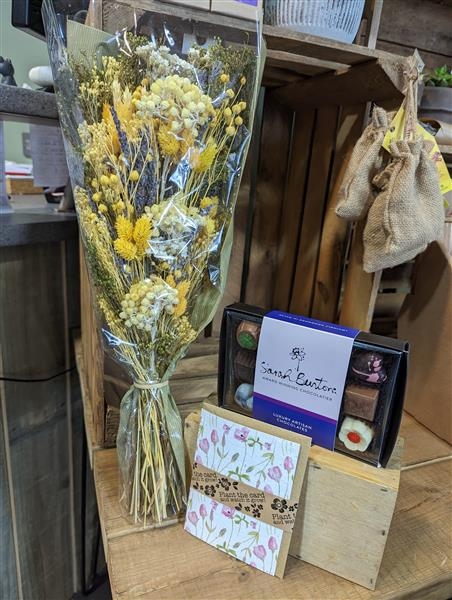 Dried meadow gift set