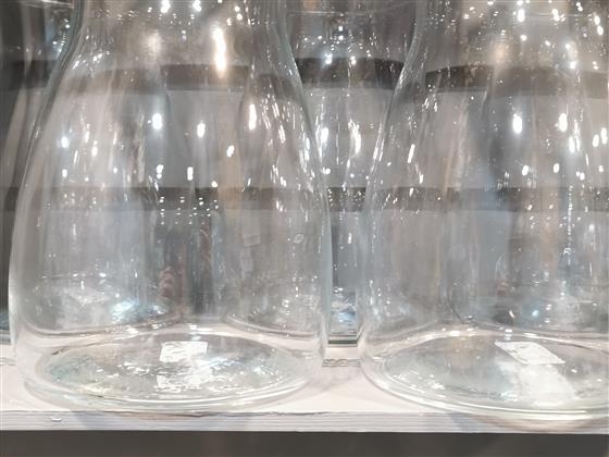 Hour glass vase