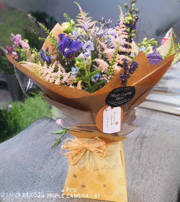 Winona   A Wild Flower Handtied