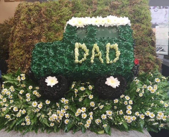 2D Landrover