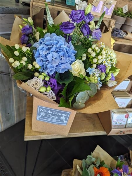 Bronwen A beautiful Blue and cream handtied