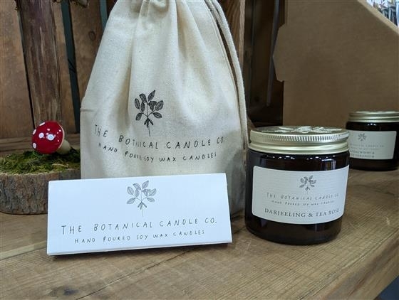 Darjeeling and Tea rose Botanical candle gift set