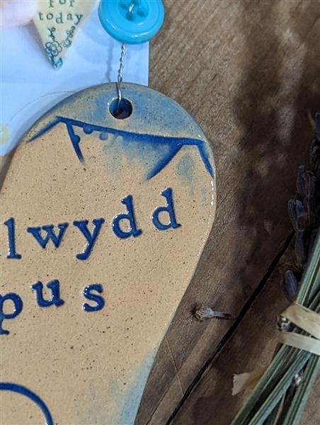 Ceramic penblwydd hapus heart