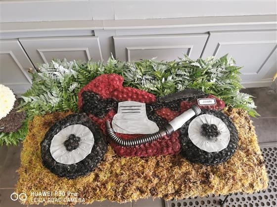 Motorbike tribute