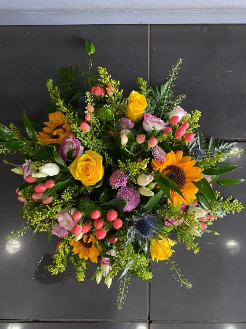 Woodland posy arrangement